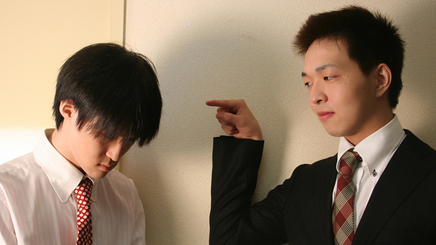 Big Cock Boss Barebacks the Trainee