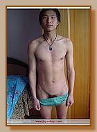 Hot asian studs at Japanboyz.com